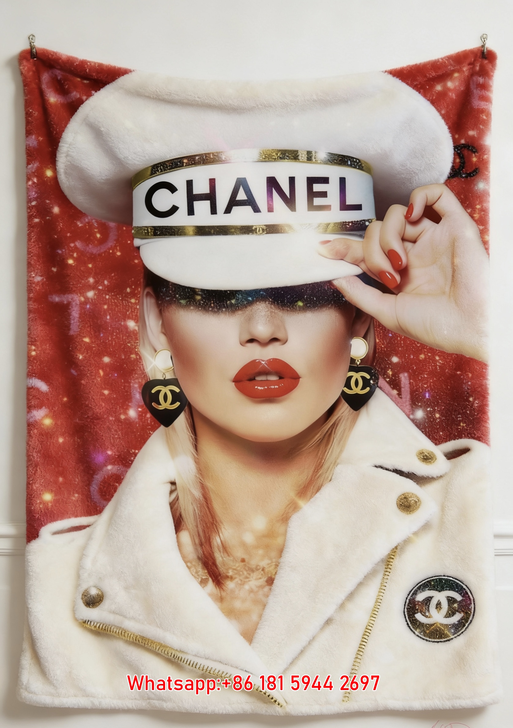 Luxury Red Glitter CC Logo Flannel Throw Blanket  Glam Fashion Captain Girl Print IMG_7209